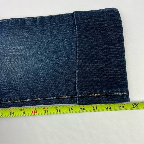 Jones Wear Jeans Women’s Blue Jean Capris Sz 8 Distressed Medium Wash Pockets - Picture 10 of 12